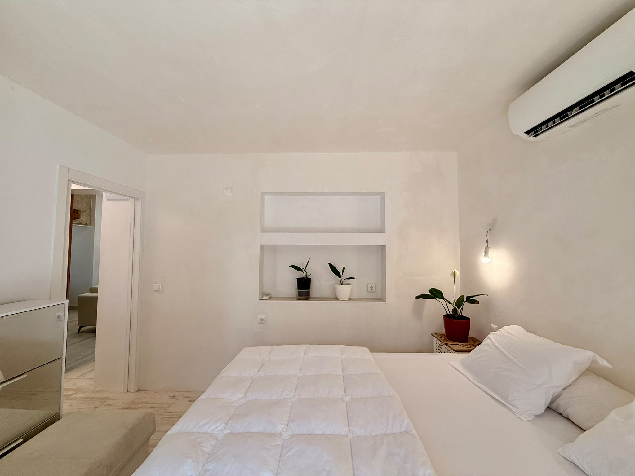Casa / Villa / Chalet / Estilo Ibicenco / Con vista al Montgó (Ref. DE105CH)