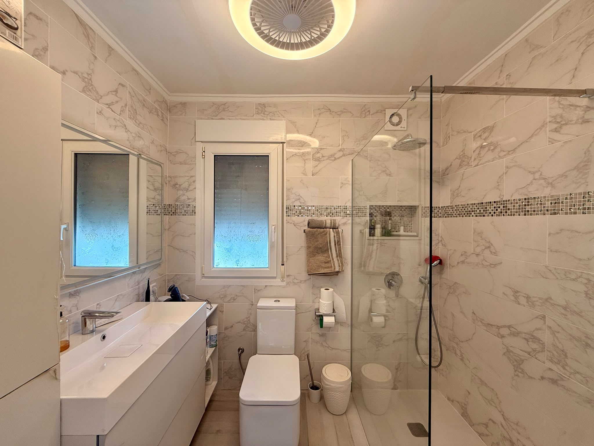 Casa / Villa / Chalet / Estilo Ibicenco / Con vista al Montgó (Ref. DE105CH)
