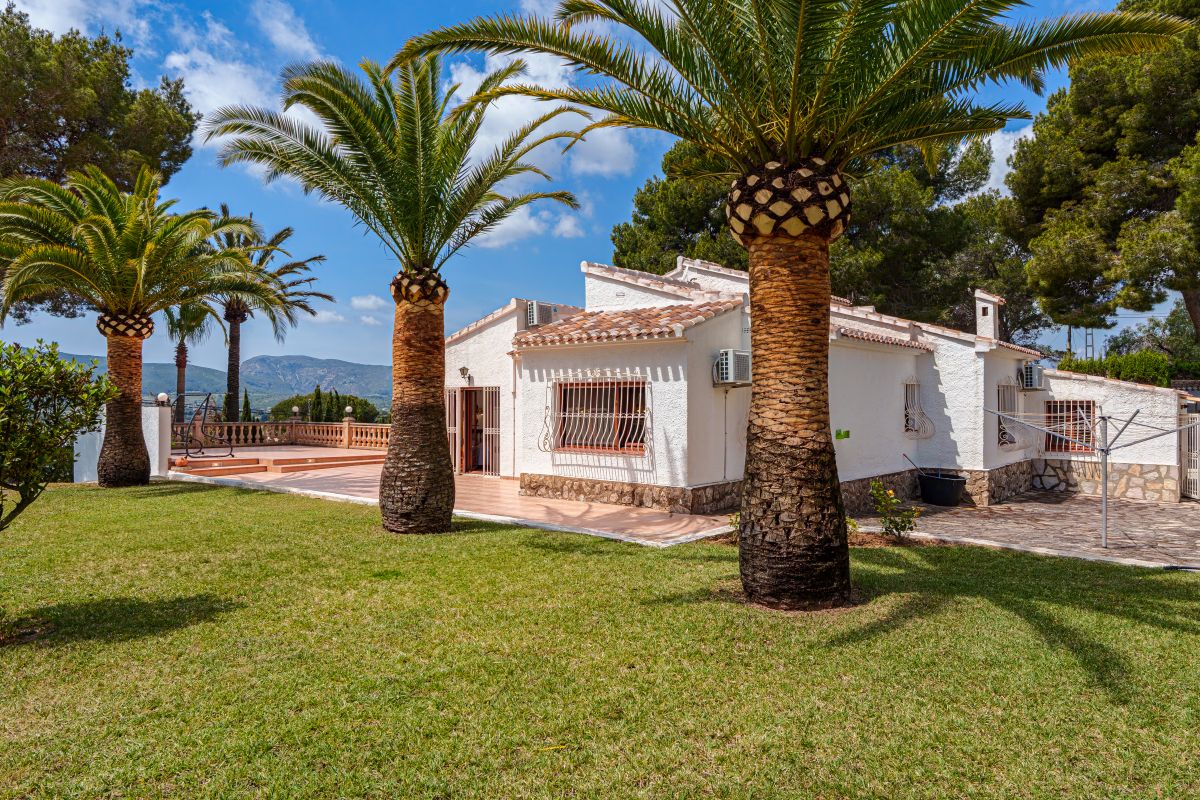 Casa / Villa / Chalet / Rustico con vista al Montgó Javea (Ref.JA104VL)