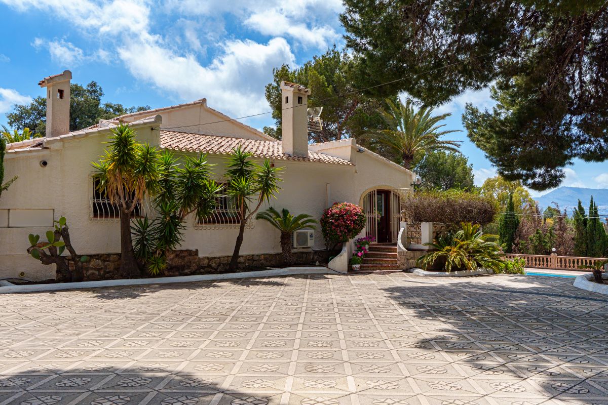Casa / Villa / Chalet / Rustico con vista al Montgó Javea (Ref.JA104VL)