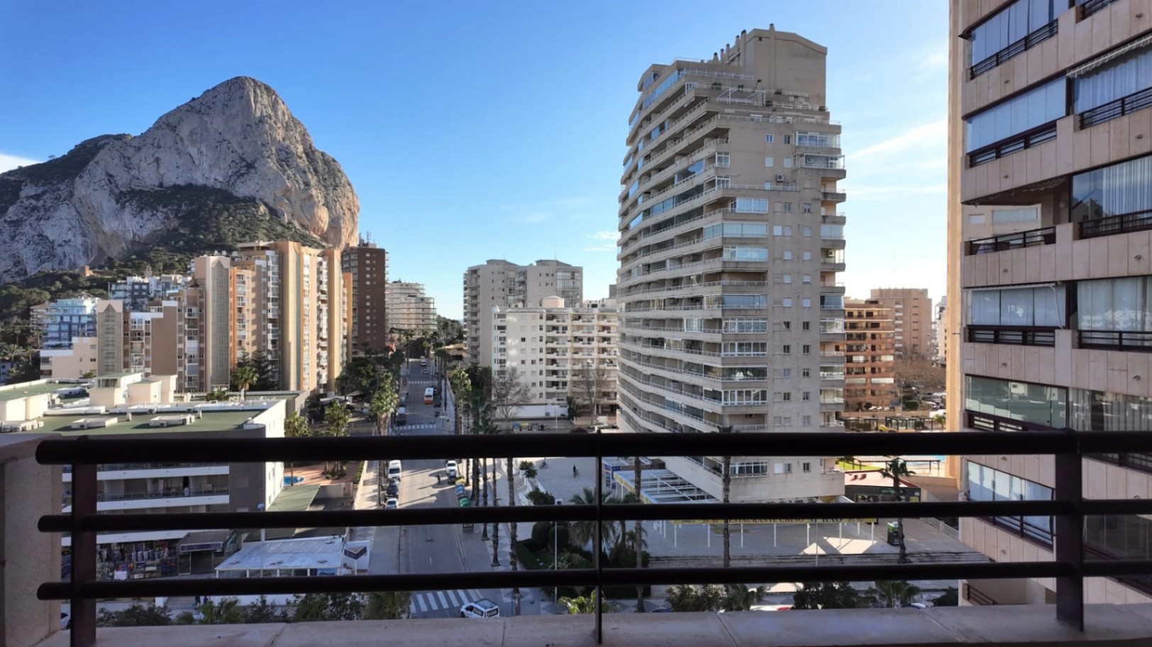 Edificio Zafiro (Ref. A102)