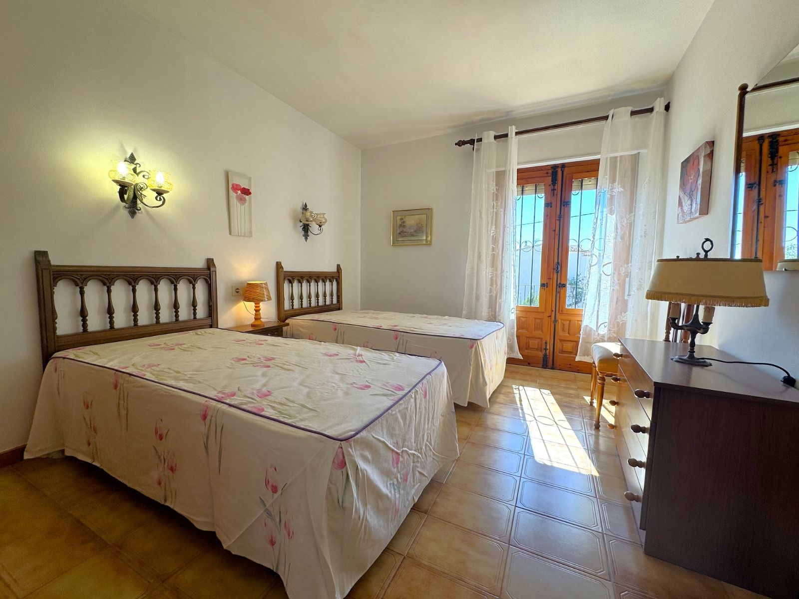 House / Villa / Chalet / Puerto Blanco Maryvilla (Villaport)