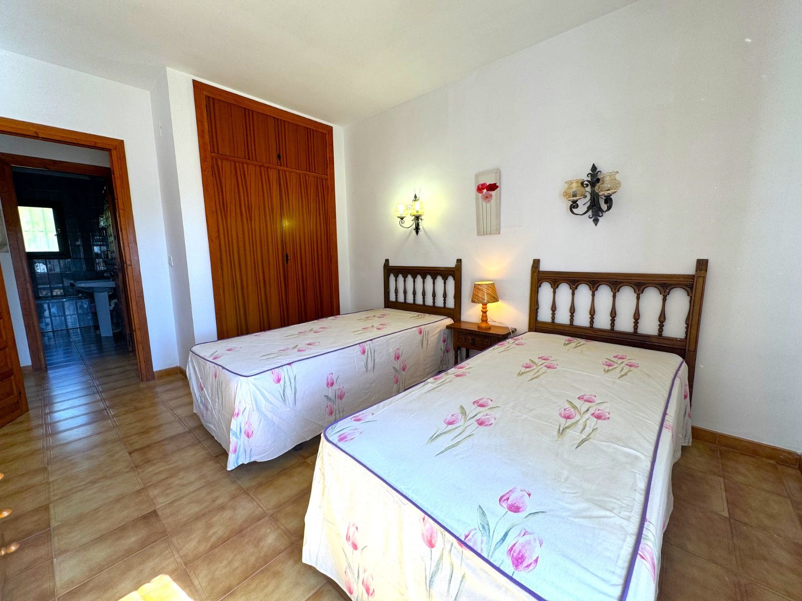 House / Villa / Chalet / Puerto Blanco Maryvilla (Villaport)
